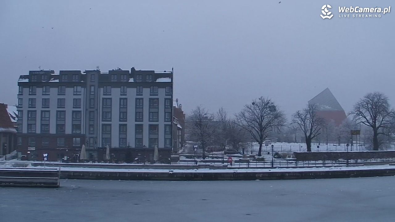 Gdańsk - widok na Motławę - 17 styczeń 2026, 08:45