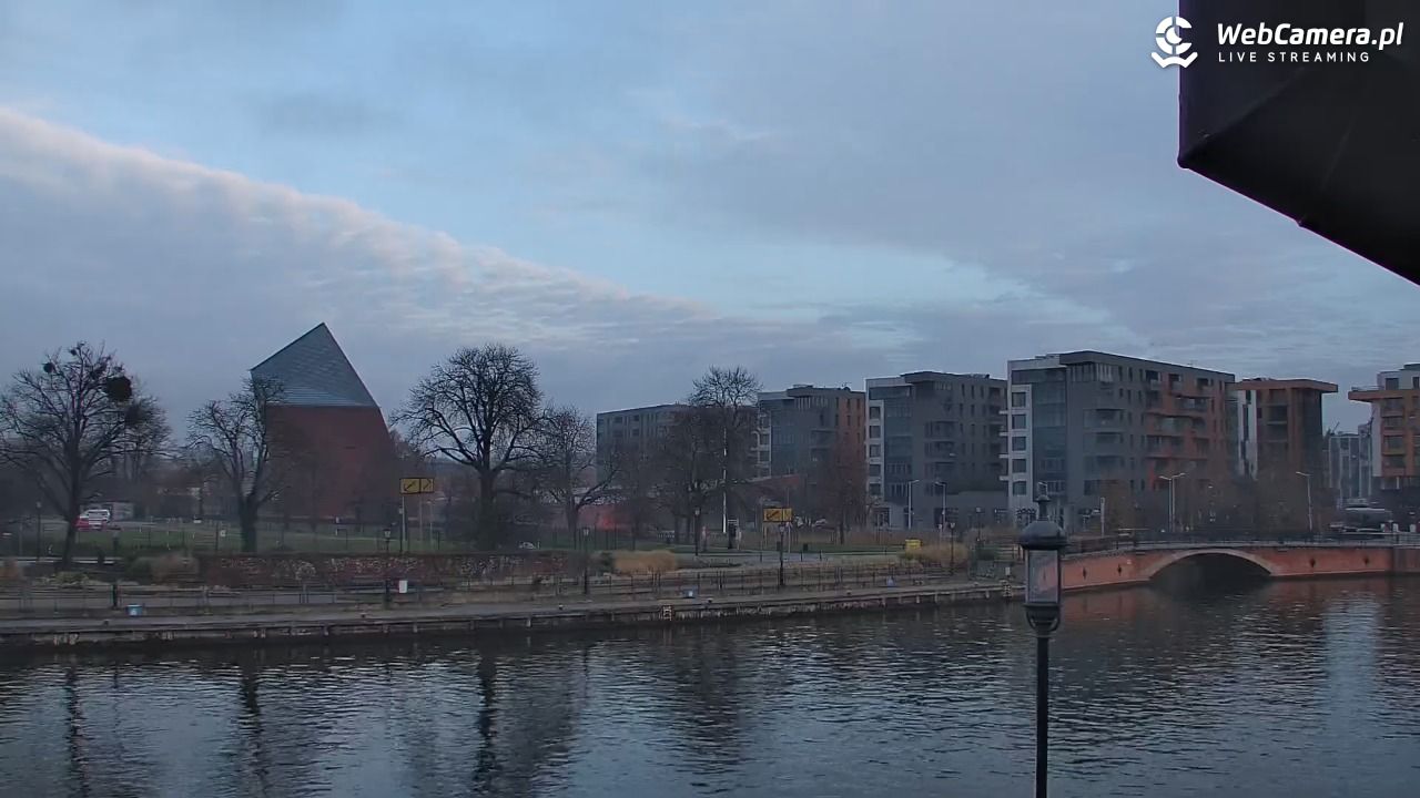 Gdańsk - widok na Motławę - 01 grudzień 2025, 08:39