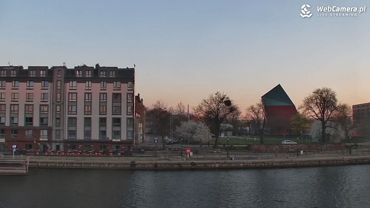 Gdańsk - widok na Motławę - 20 kwiecień 2026, 05:42