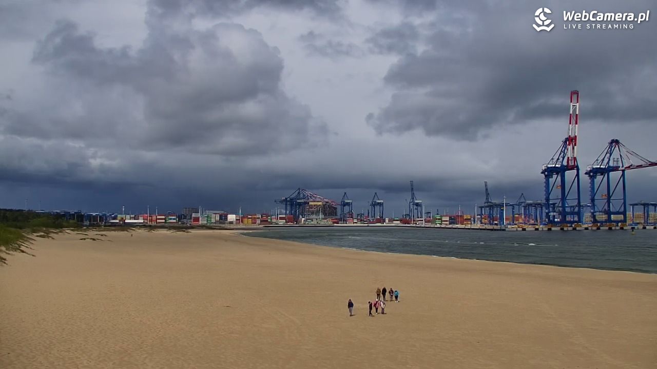 Gdańsk - widok na PLAŻĘ STOGI NOWOŚĆ - 15 maj 2025, 11:43