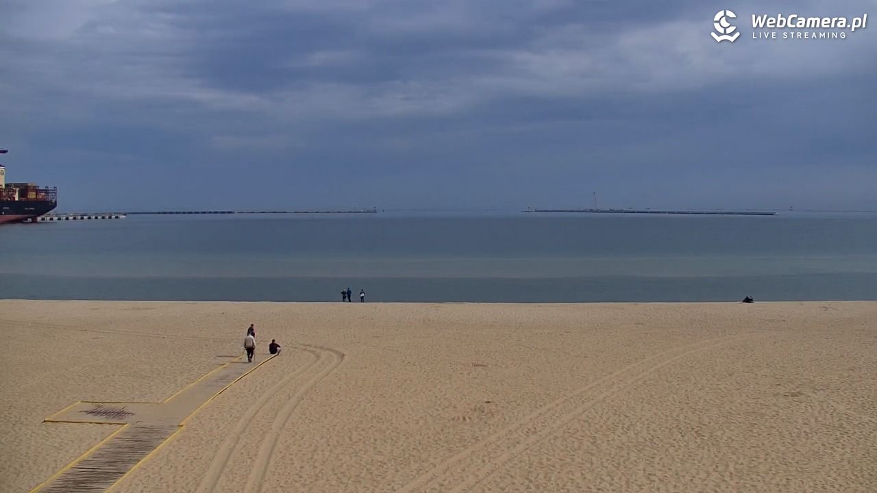 Gdańsk - widok na PLAŻĘ STOGI NOWOŚĆ - 04 maj 2026, 09:51