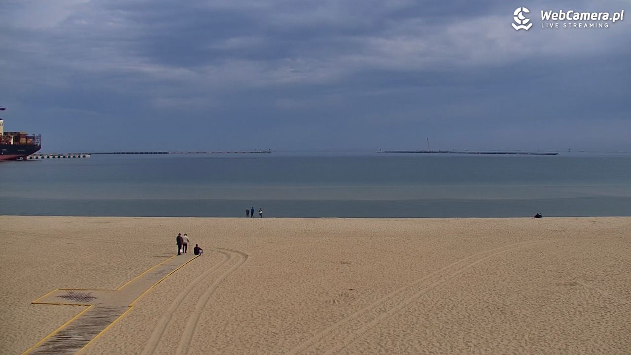 Gdańsk - widok na PLAŻĘ STOGI NOWOŚĆ - 04 maj 2026, 09:52