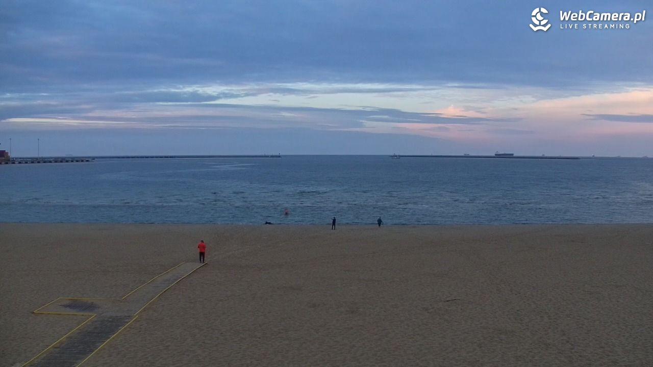 Gdańsk - widok na PLAŻĘ STOGI NOWOŚĆ - 05 maj 2026, 20:07