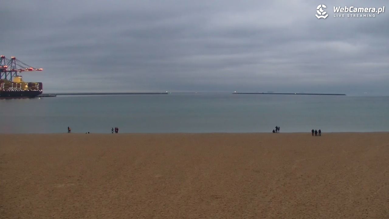Gdańsk - widok na PLAŻĘ STOGI NOWOŚĆ - 10 grudzień 2025, 15:22