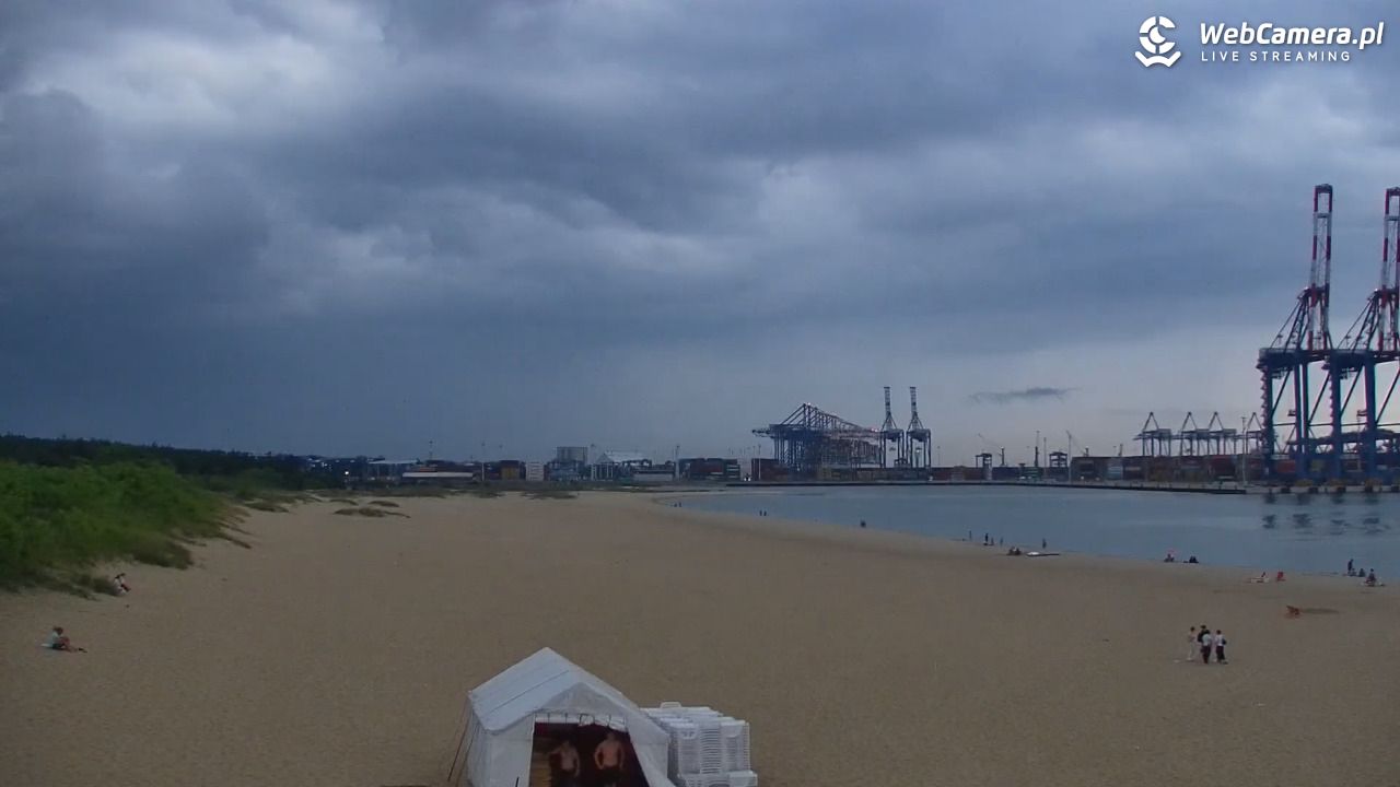 Gdańsk - widok na PLAŻĘ STOGI NOWOŚĆ - 21 czerwiec 2026, 16:48