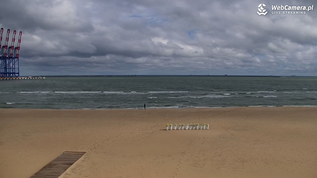 Gdańsk - widok na PLAŻĘ STOGI NOWOŚĆ - 16 maj 2025, 09:49