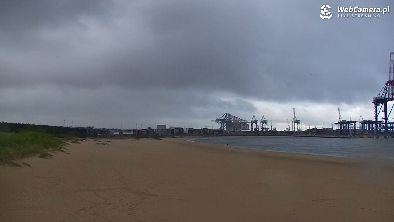 Gdańsk - widok na PLAŻĘ STOGI NOWOŚĆ - 15 maj 2025, 08:10