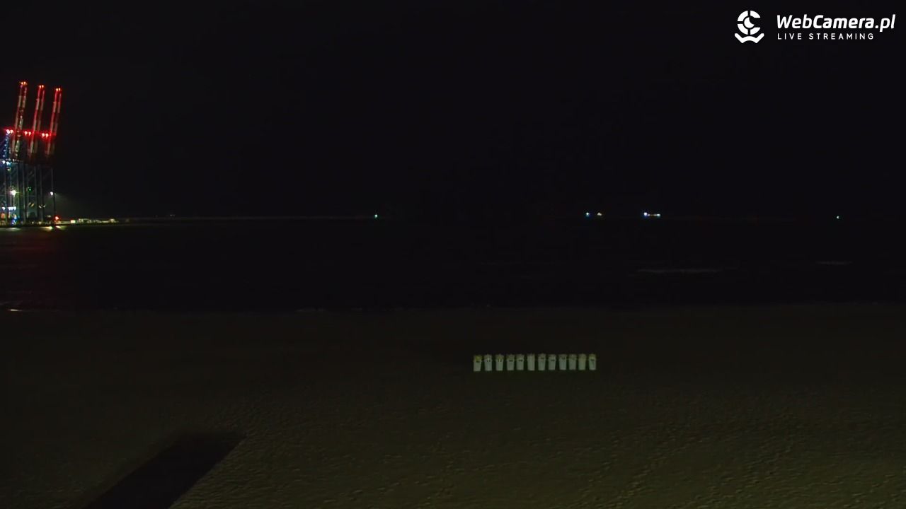 Gdańsk - widok na PLAŻĘ STOGI NOWOŚĆ - 15 maj 2025, 23:15