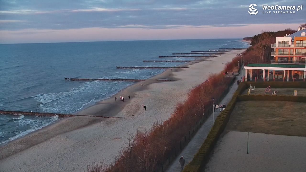 USTRONIE MORSKIE - widok na plażę - 01 marzec 2026, 17:23