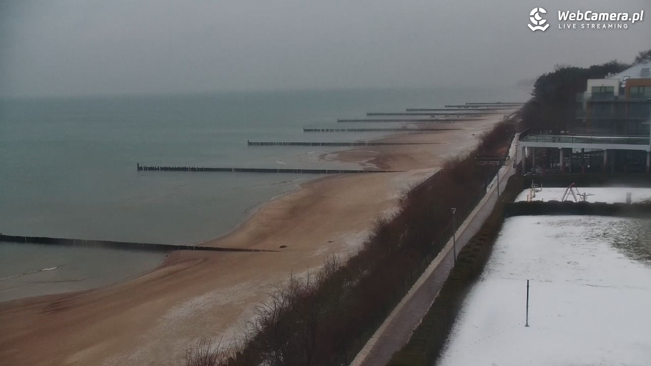 USTRONIE MORSKIE - widok na plażę - 14 styczeń 2026, 11:07