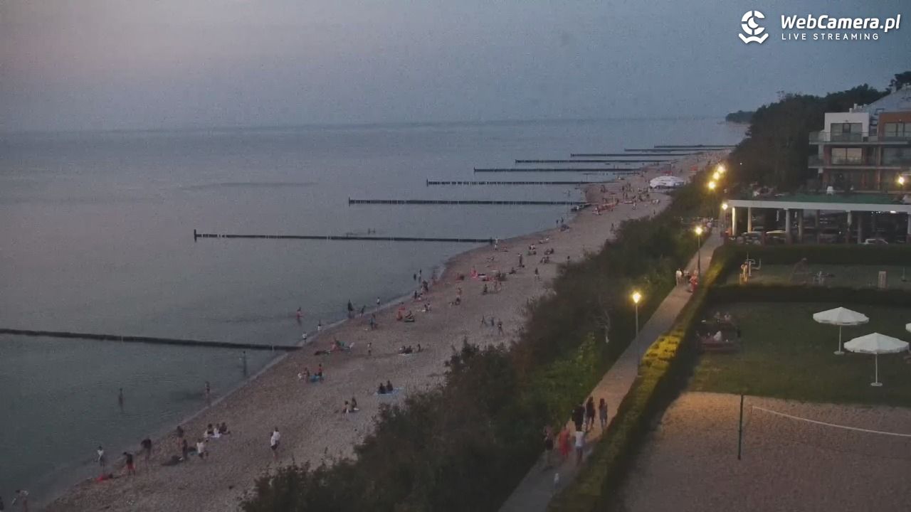 USTRONIE MORSKIE - widok na plażę - 30 lipiec 2026, 21:28