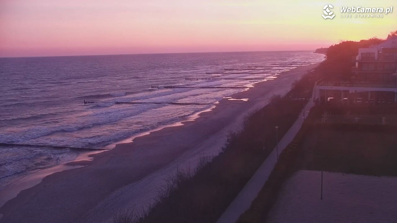 USTRONIE MORSKIE - widok na plażę - 20 kwiecień 2026, 05:44