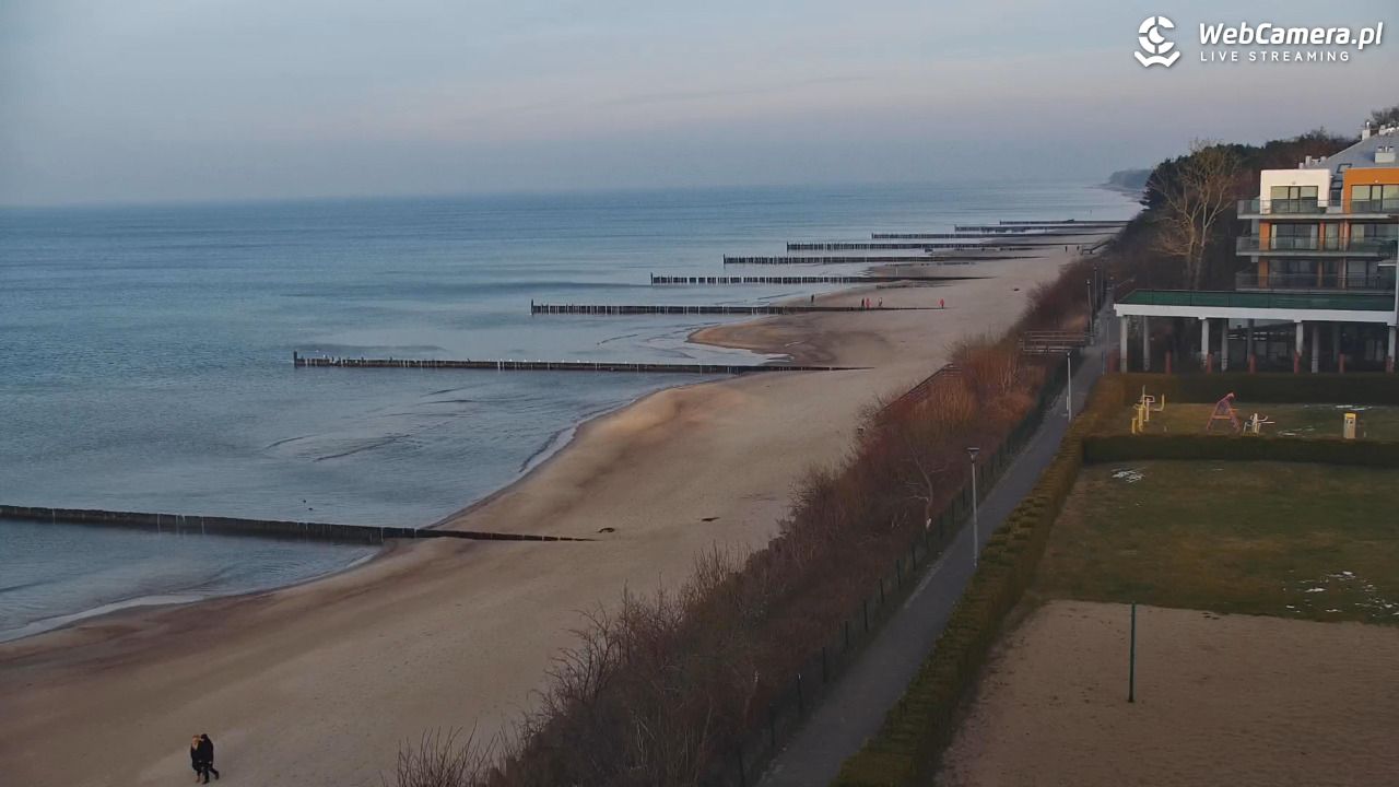 USTRONIE MORSKIE - widok na plażę - 16 styczeń 2026, 14:17