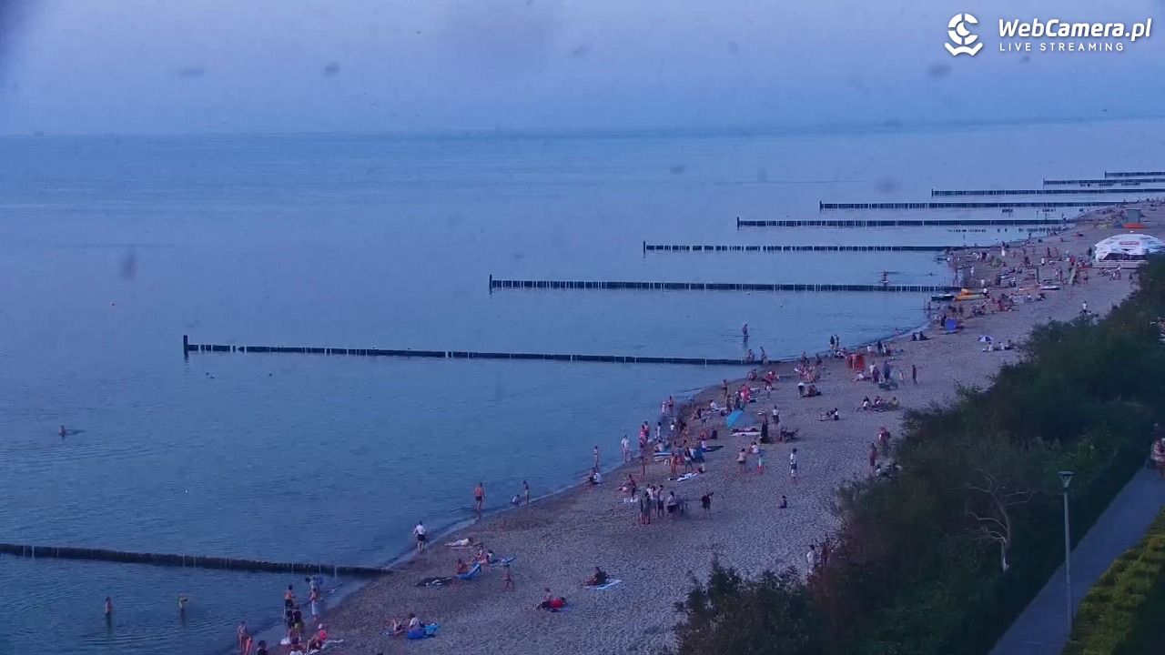 USTRONIE MORSKIE - widok na plażę - 30 lipiec 2026, 20:39