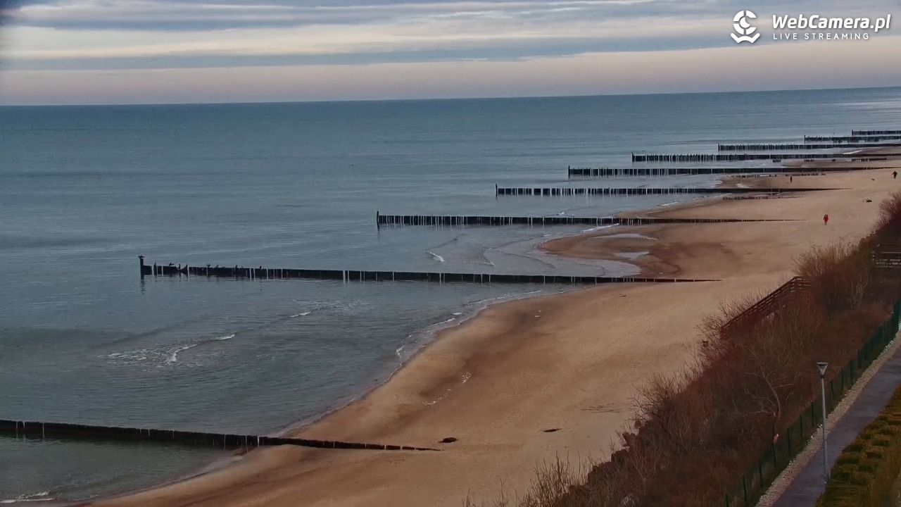 USTRONIE MORSKIE - widok na plażę - 15 styczeń 2026, 14:23