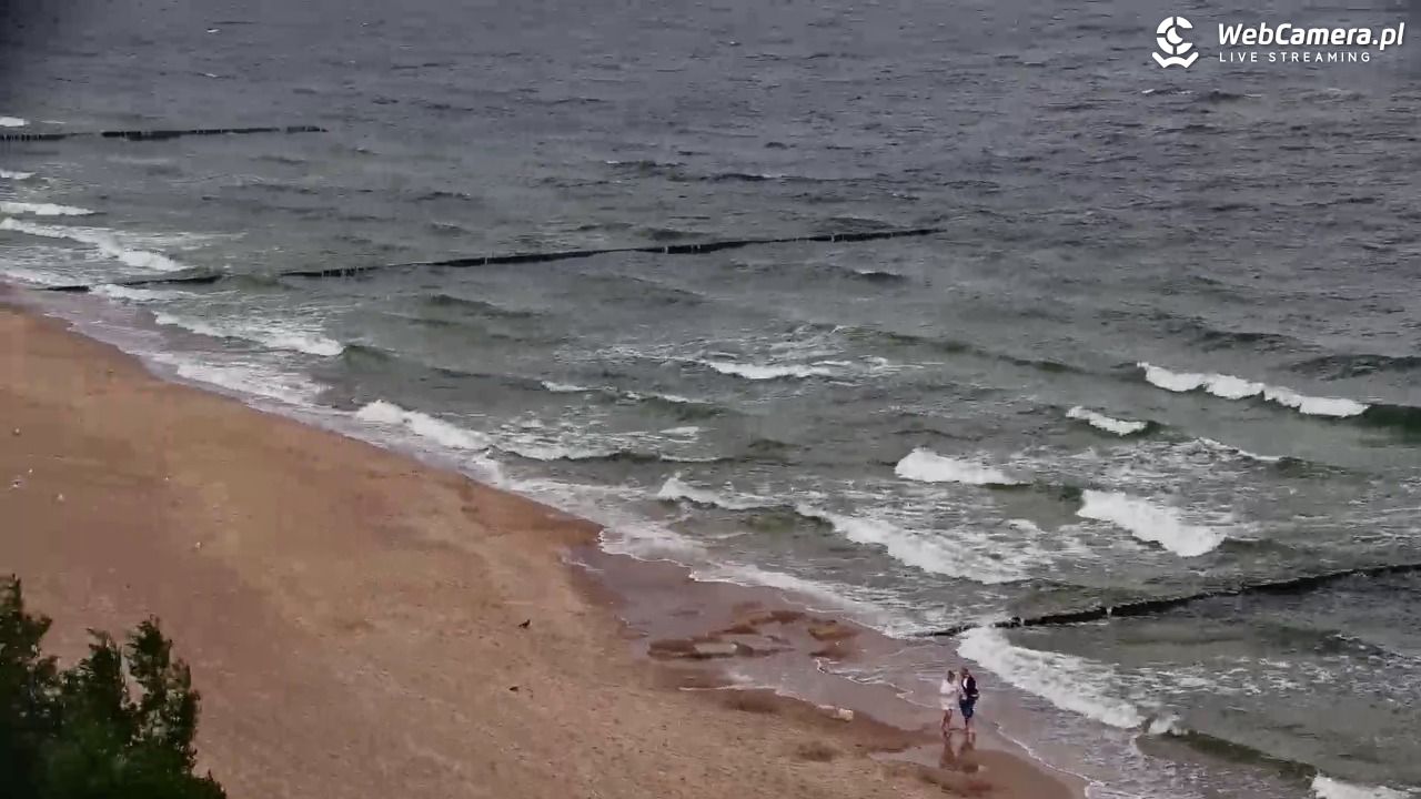 USTRONIE MORSKIE - widok na plażę - 10 sierpień 2025, 09:02