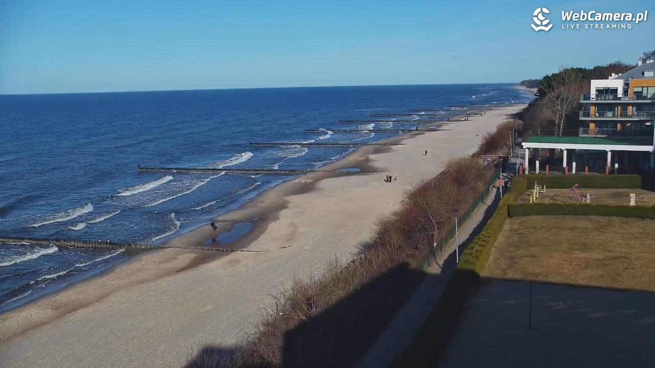 USTRONIE MORSKIE - widok na plażę - 01 marzec 2026, 15:00