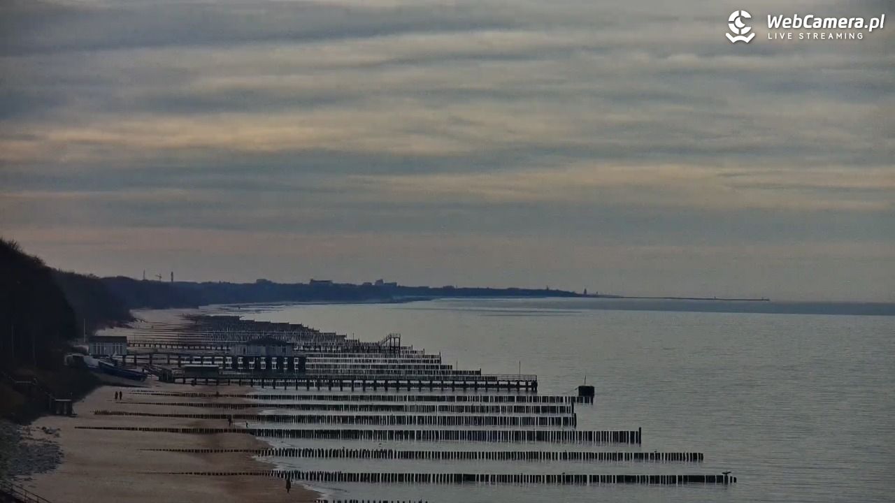 USTRONIE MORSKIE - widok na plażę - 02 marzec 2026, 14:16
