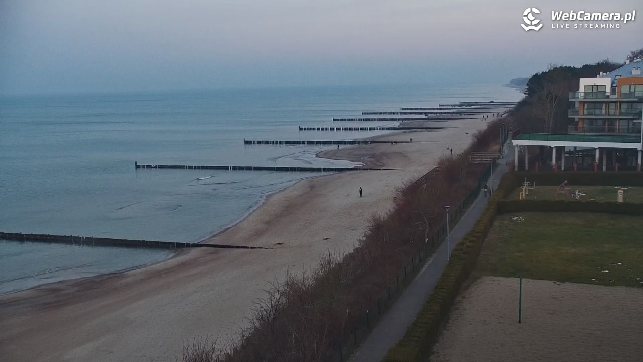 USTRONIE MORSKIE - widok na plażę - 16 styczeń 2026, 15:55