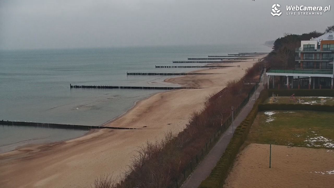 USTRONIE MORSKIE - widok na plażę - 16 styczeń 2026, 11:02