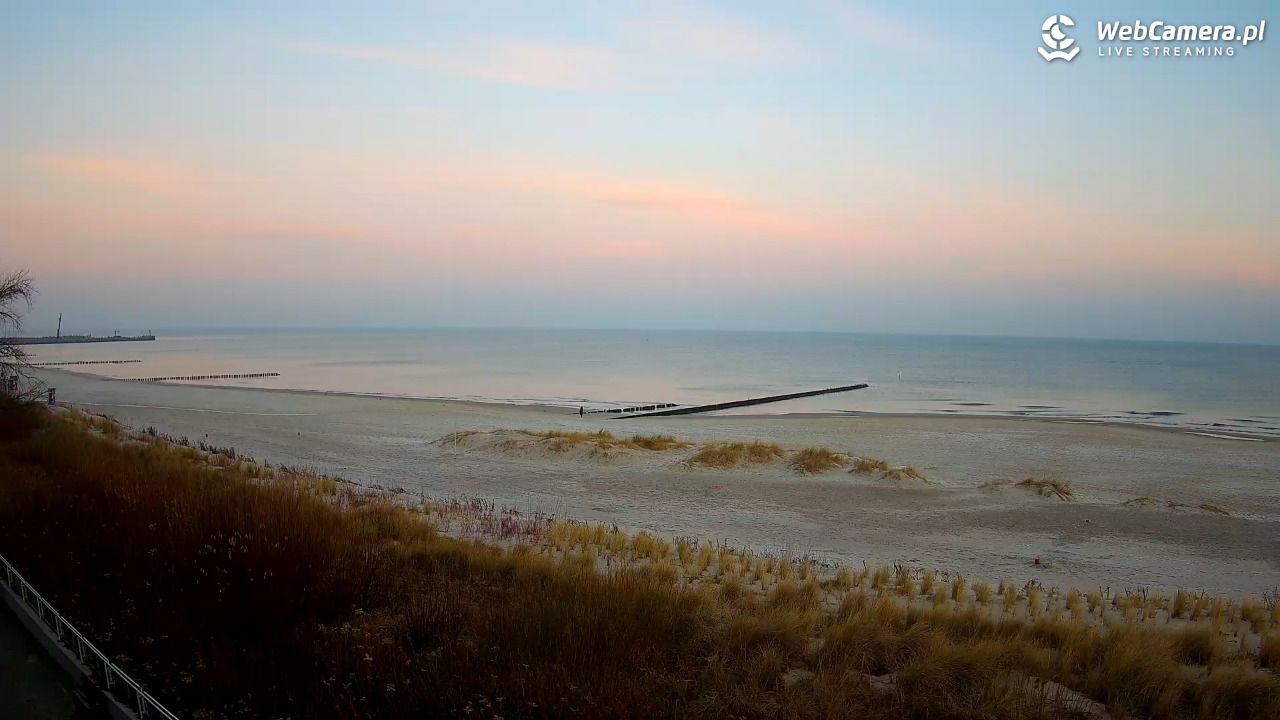 USTKA - widok na plażę - 02 grudzień 2025, 07:56