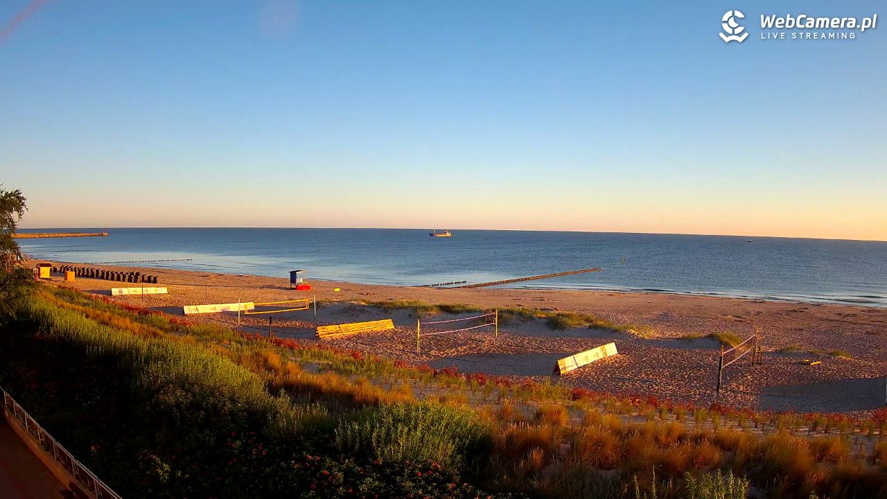 USTKA - widok na plażę - 02 lipiec 2025, 05:08
