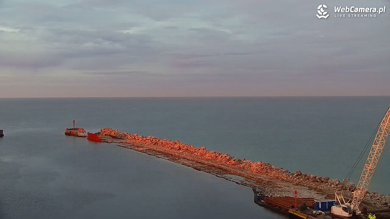 USTKA - widok z pylonu na plażę - 05 listopad 2025, 16:36