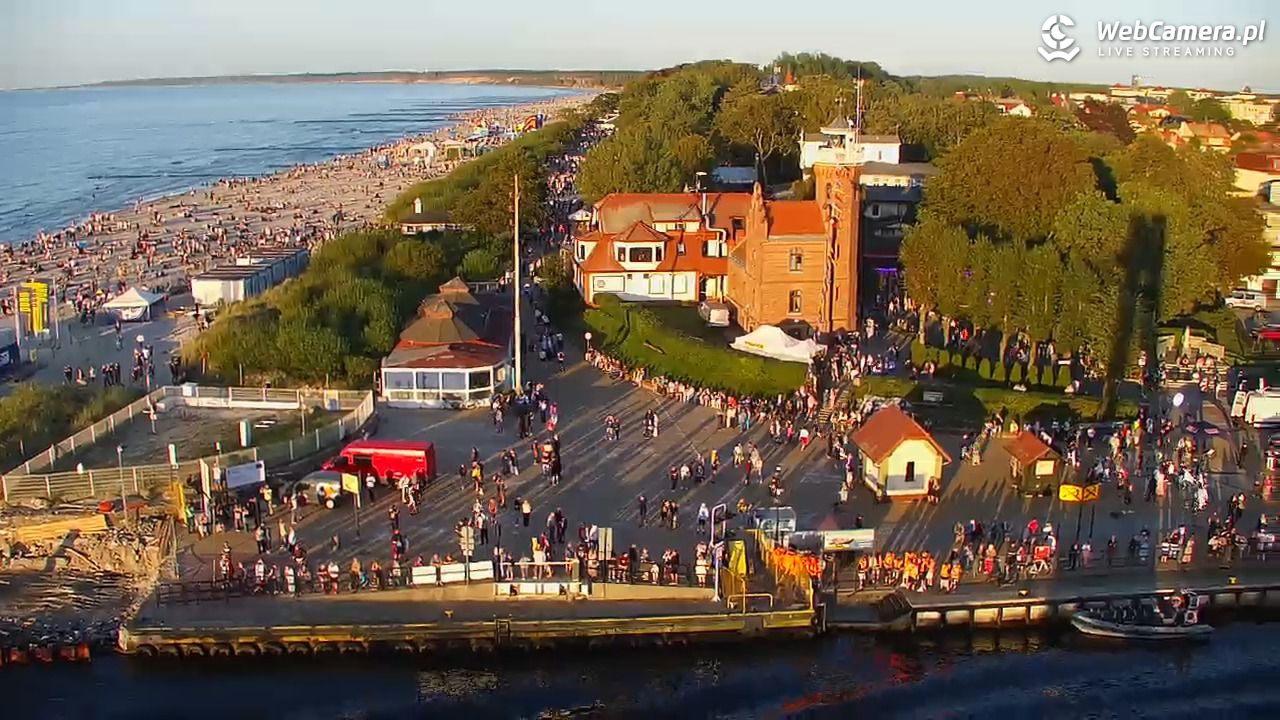 USTKA - widok z pylonu na plażę - 12 sierpień 2026, 19:49