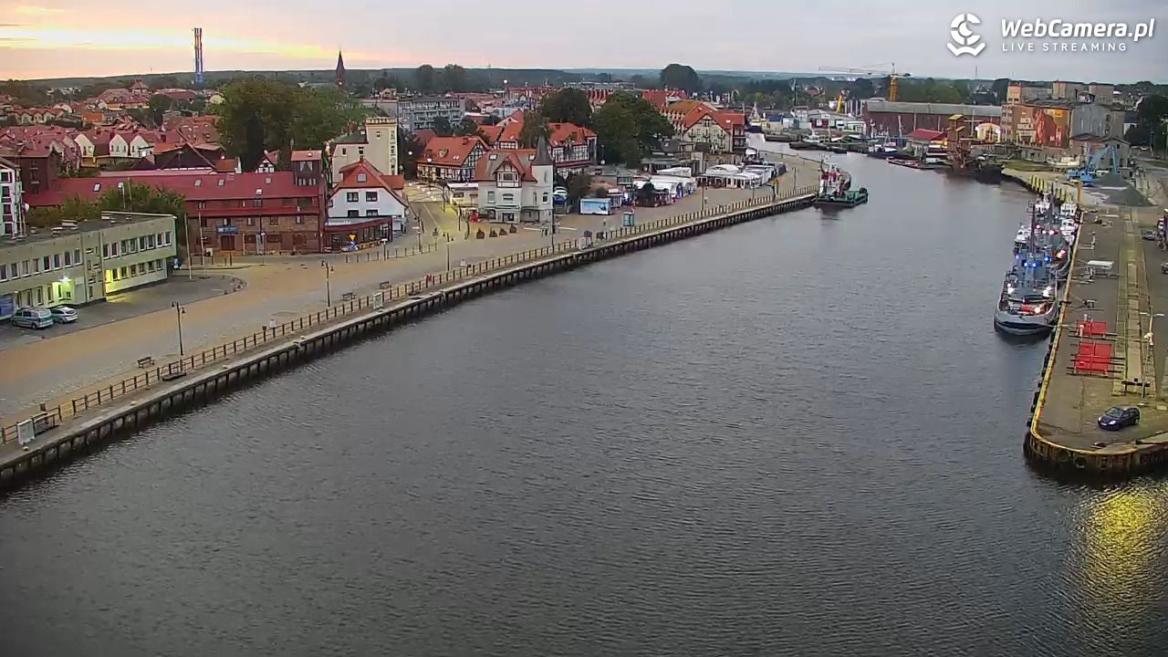 USTKA - widok z pylonu na plażę - 18 wresień 2025, 06:17