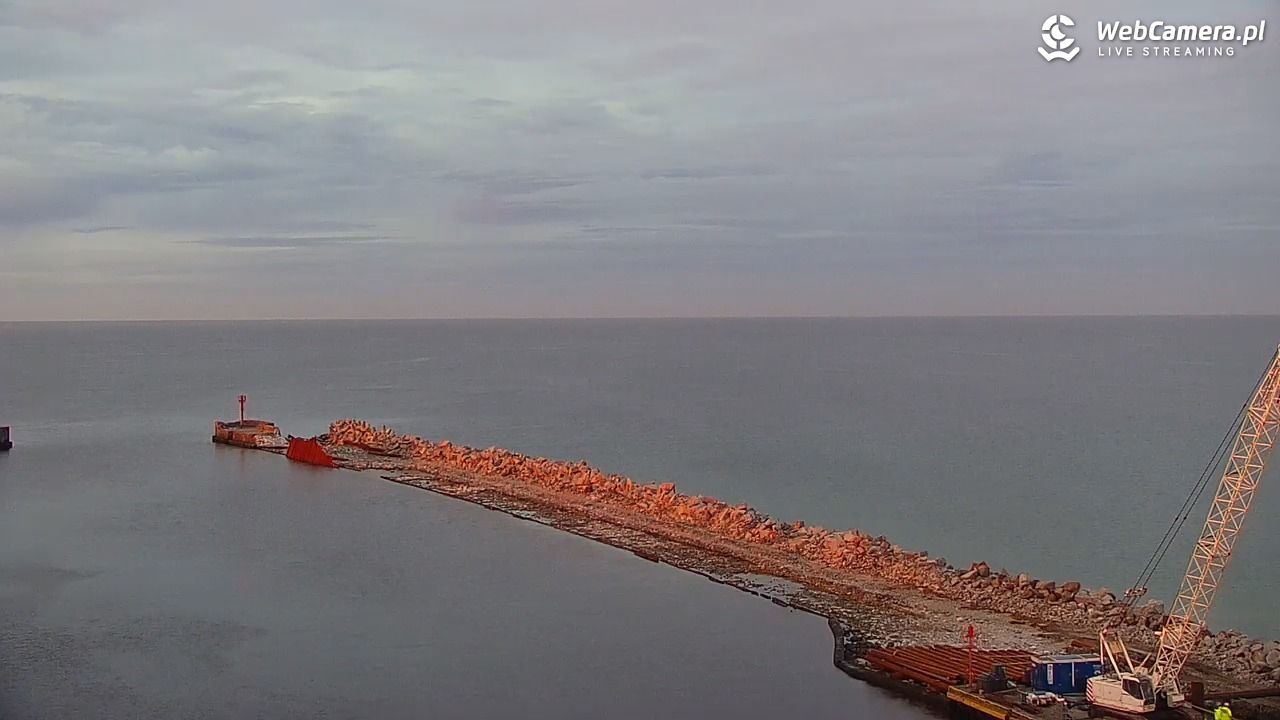 USTKA - widok z pylonu na plażę - 05 listopad 2025, 16:33