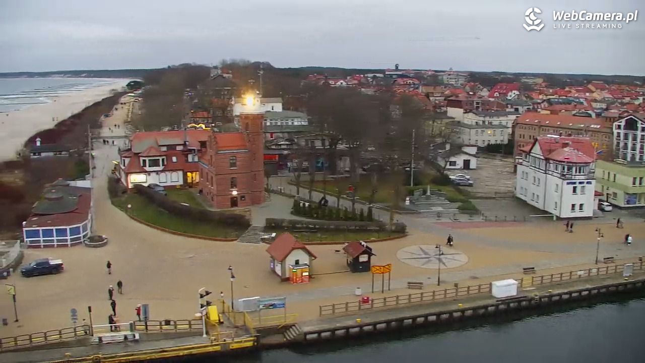 USTKA - widok z pylonu na plażę - 20 grudzień 2025, 15:33
