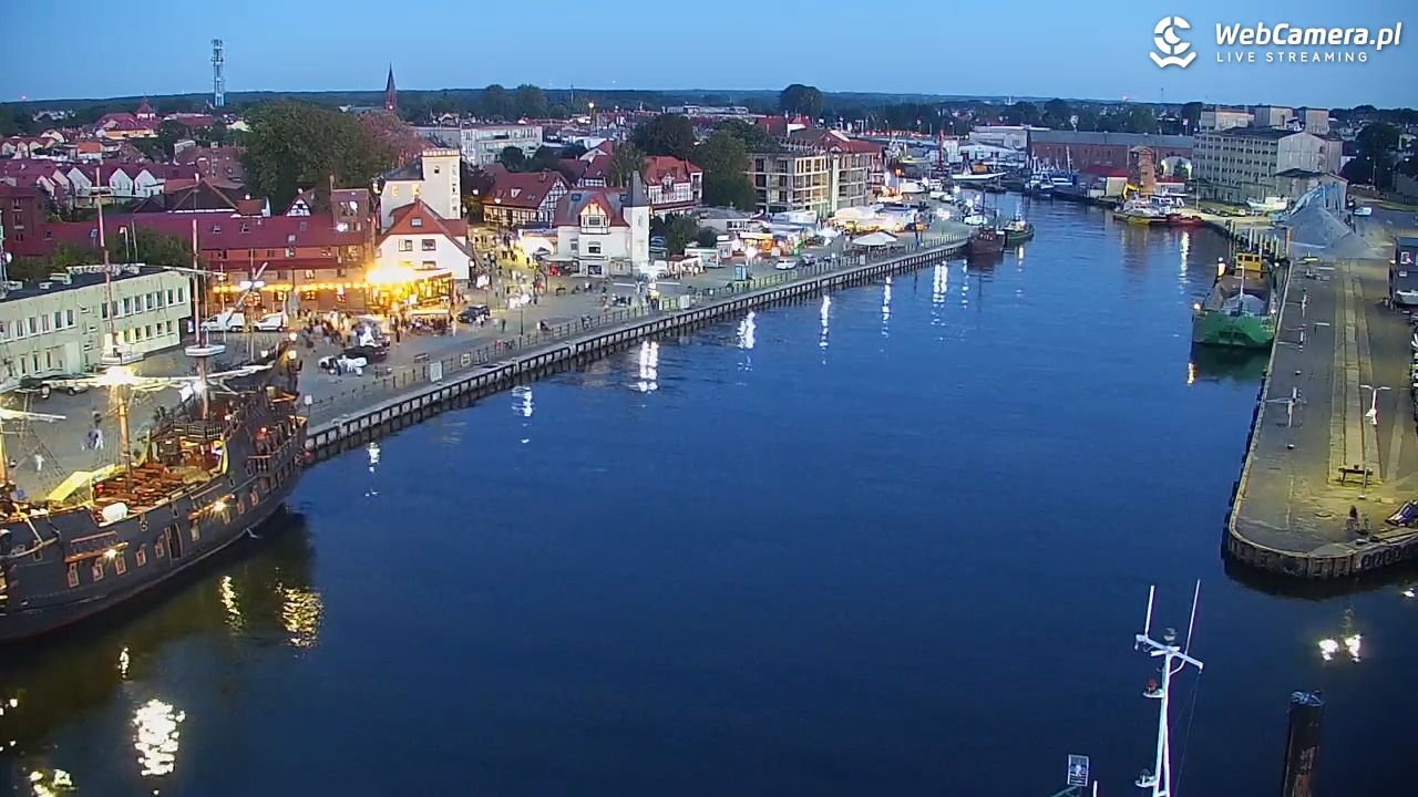 USTKA - widok z pylonu na plażę - 12 sierpień 2026, 21:02