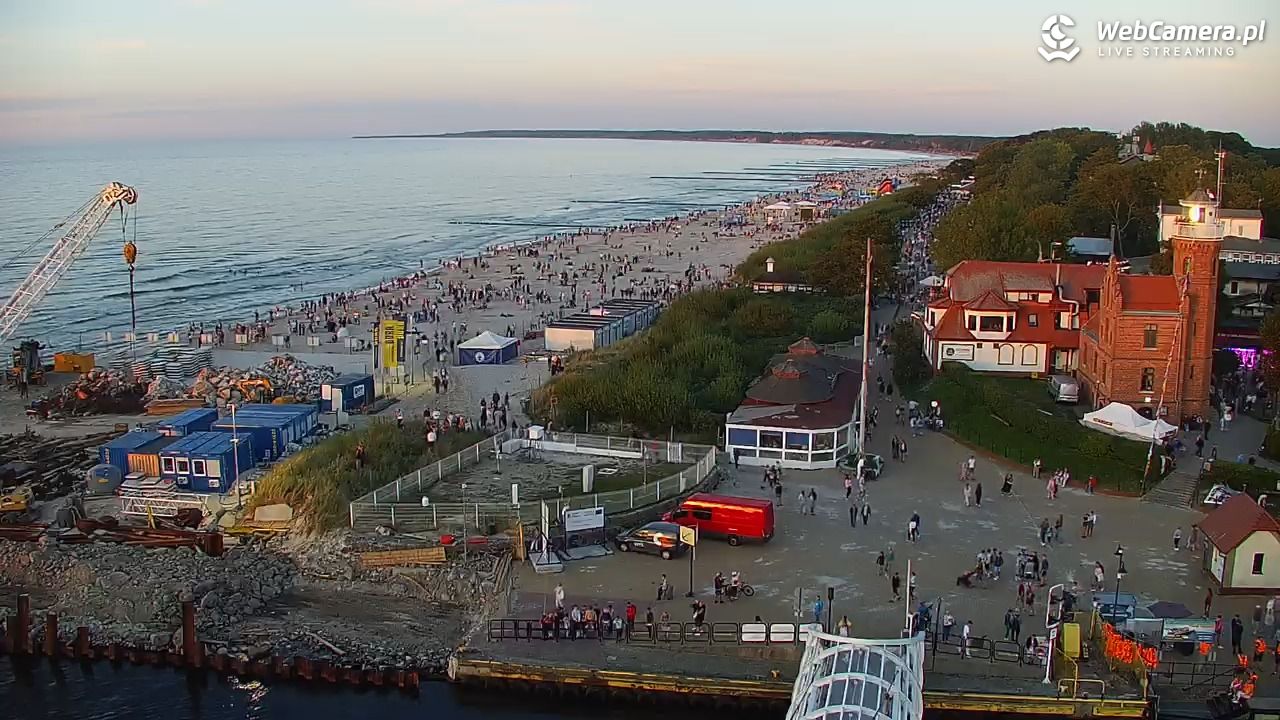 USTKA - widok z pylonu na plażę - 12 sierpień 2026, 20:18