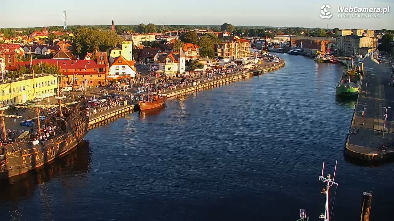 USTKA - widok z pylonu na plażę - 12 sierpień 2026, 19:39