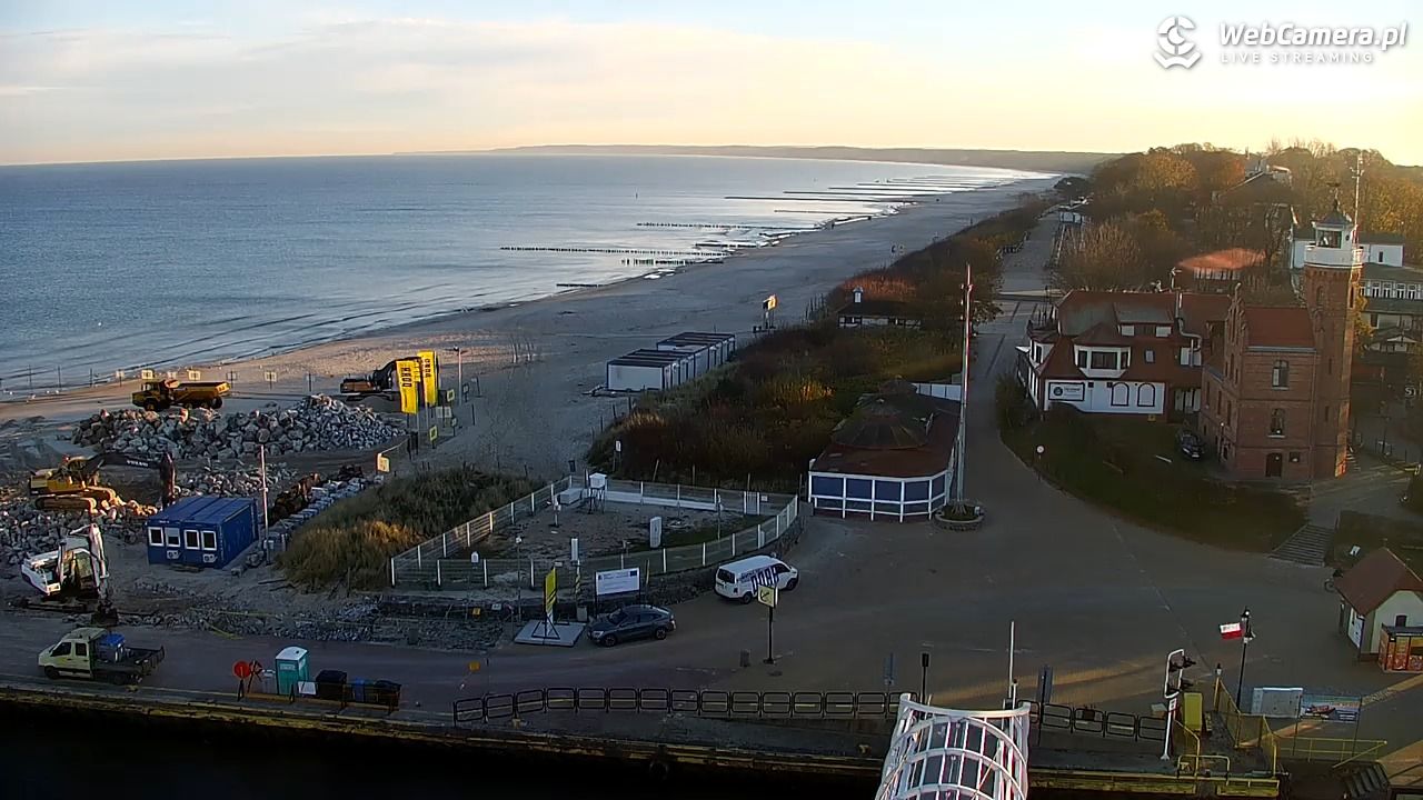 USTKA - widok z pylonu na plażę - 06 listopad 2025, 08:08