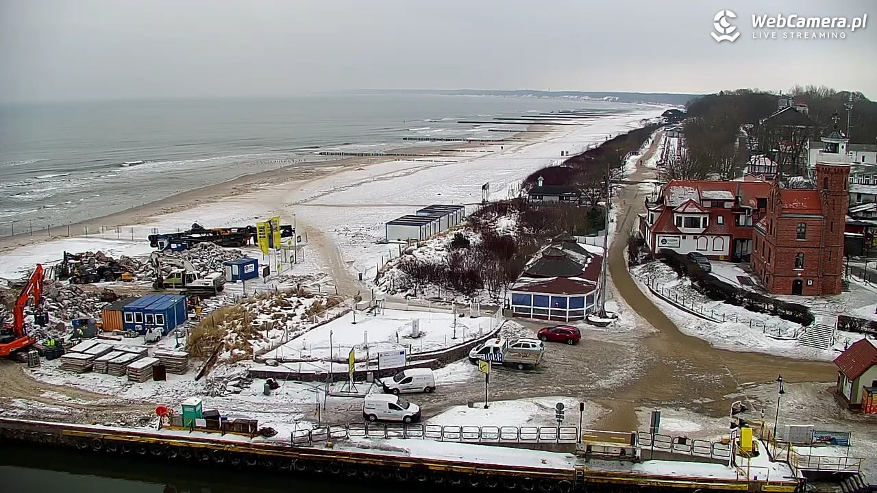 USTKA - widok z pylonu na plażę - 09 luty 2026, 08:54
