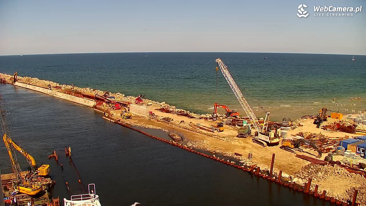 USTKA - widok z pylonu na plażę - 13 sierpień 2026, 13:41
