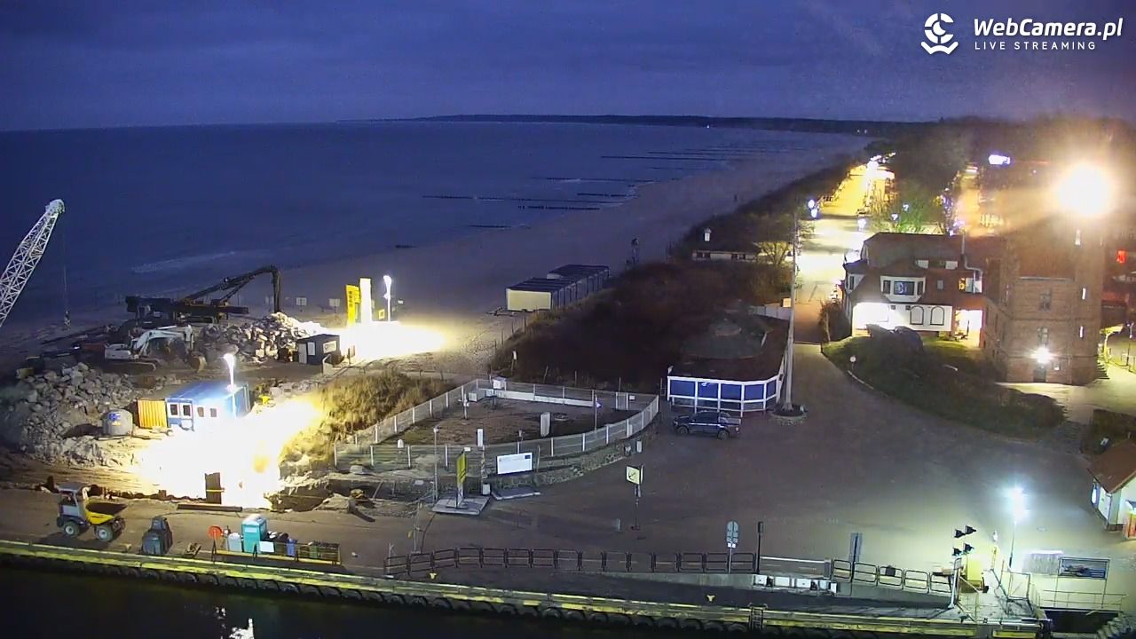 USTKA - widok z pylonu na plażę - 21 grudzień 2025, 07:25