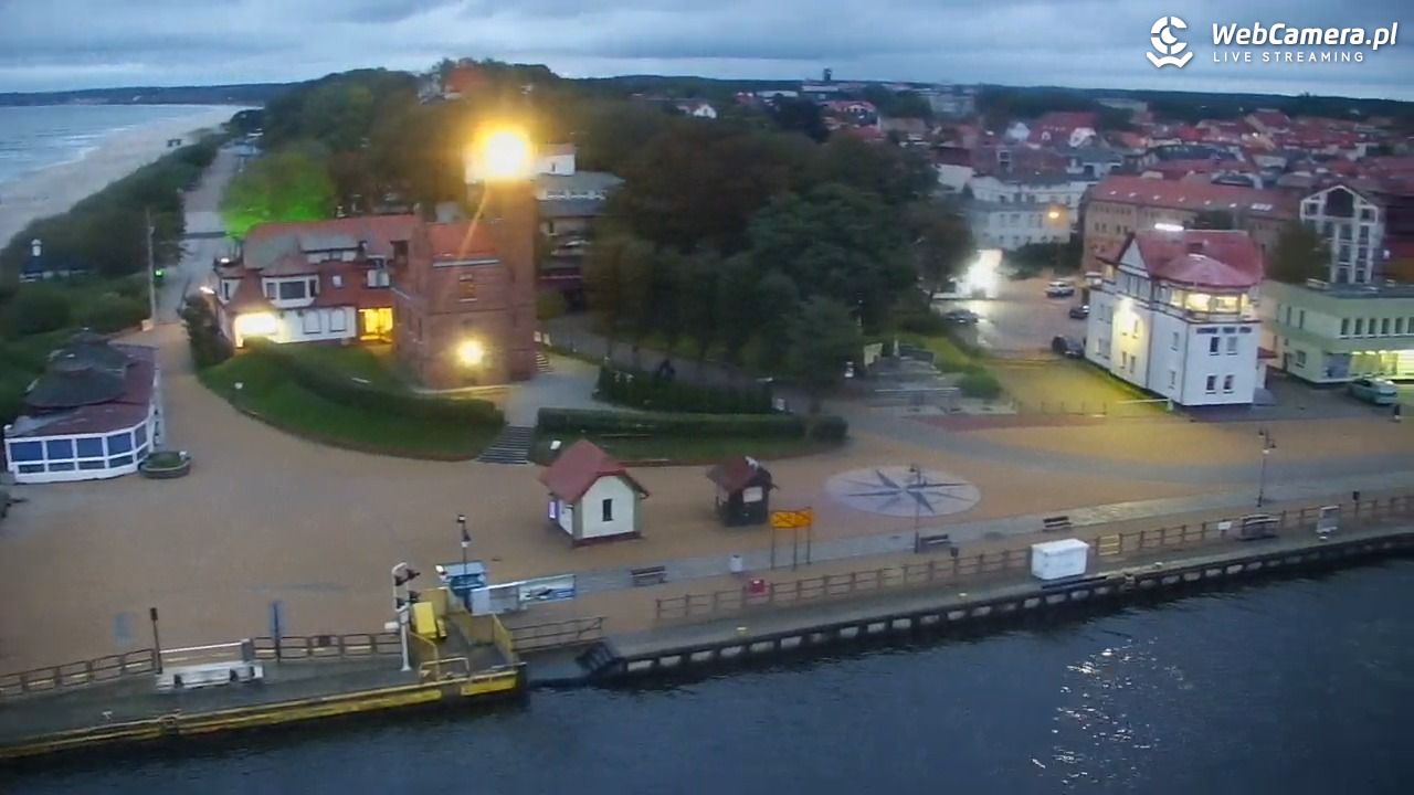USTKA - widok z pylonu na plażę - 25 wresień 2026, 06:27