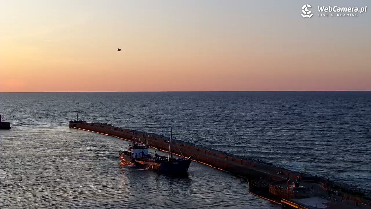 USTKA - widok z pylonu na plażę - 13 czerwiec 2025, 21:03