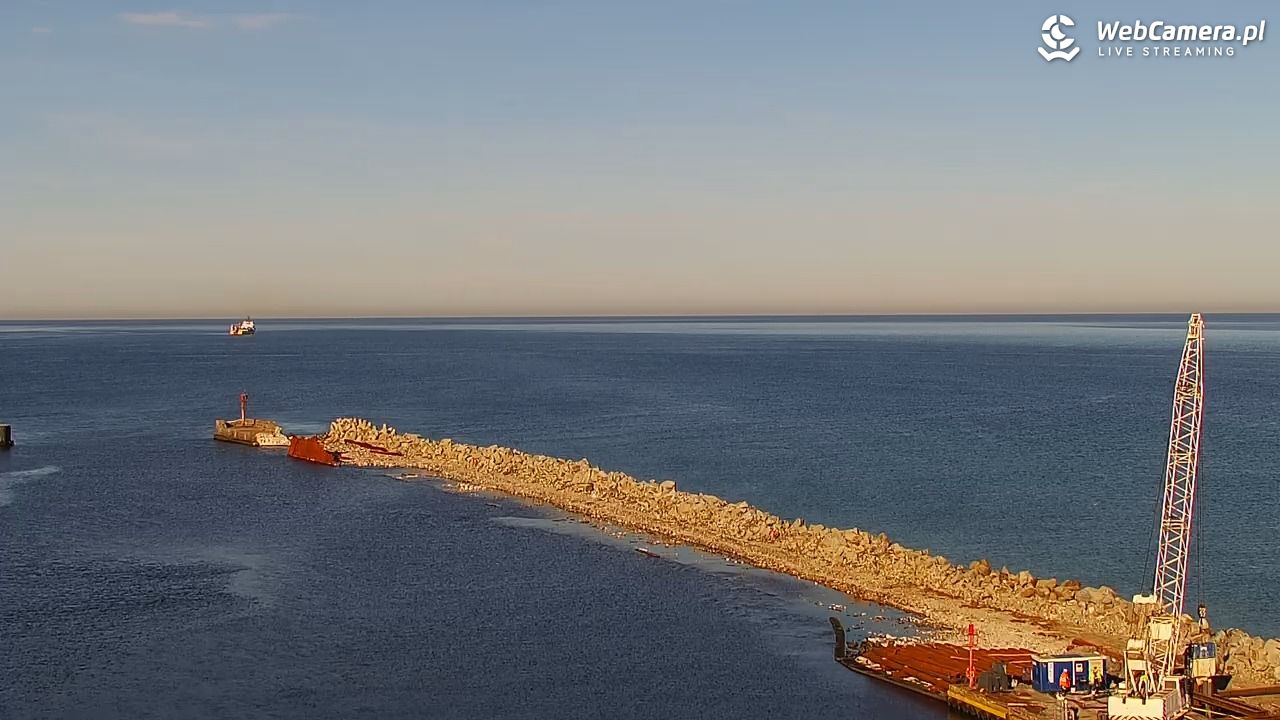 USTKA - widok z pylonu na plażę - 06 listopad 2025, 12:36