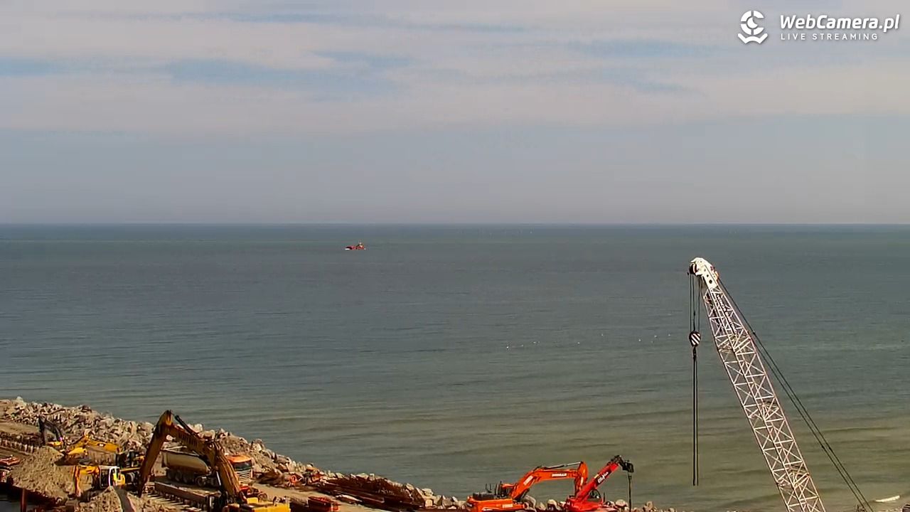 USTKA - widok z pylonu na plażę - 29 czerwiec 2026, 10:31