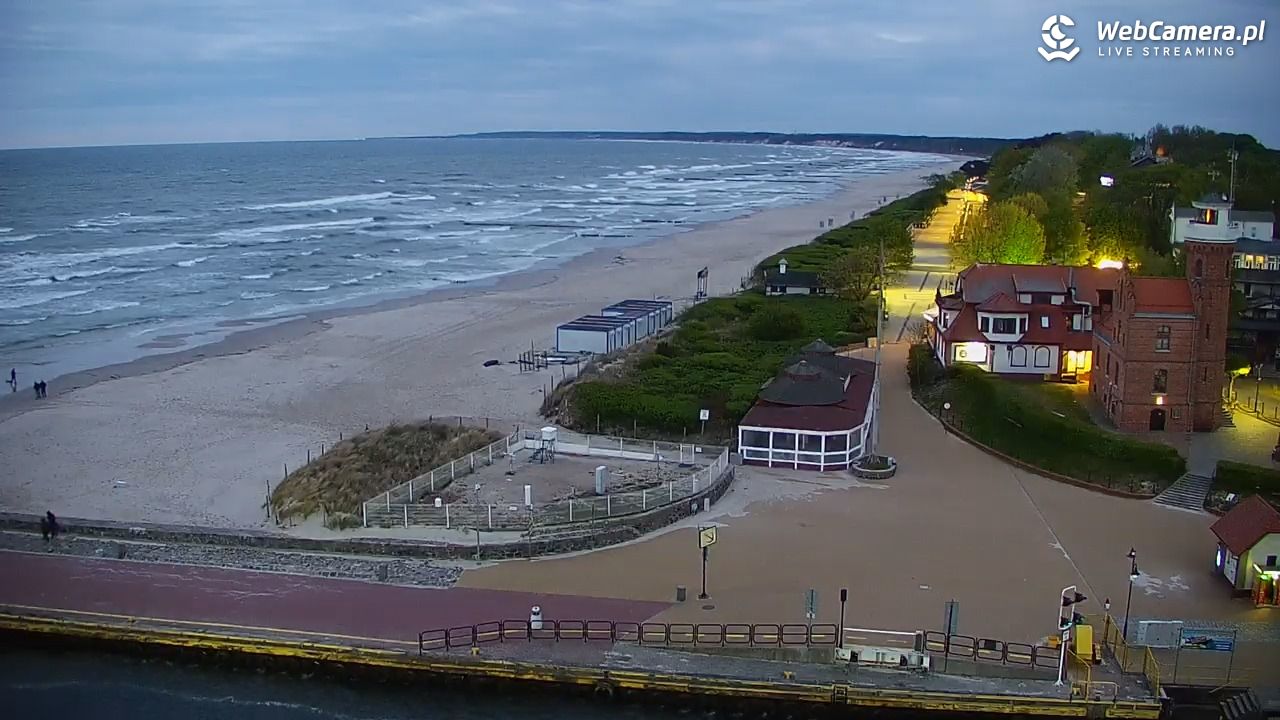 USTKA - widok z pylonu na plażę - 15 maj 2025, 21:14