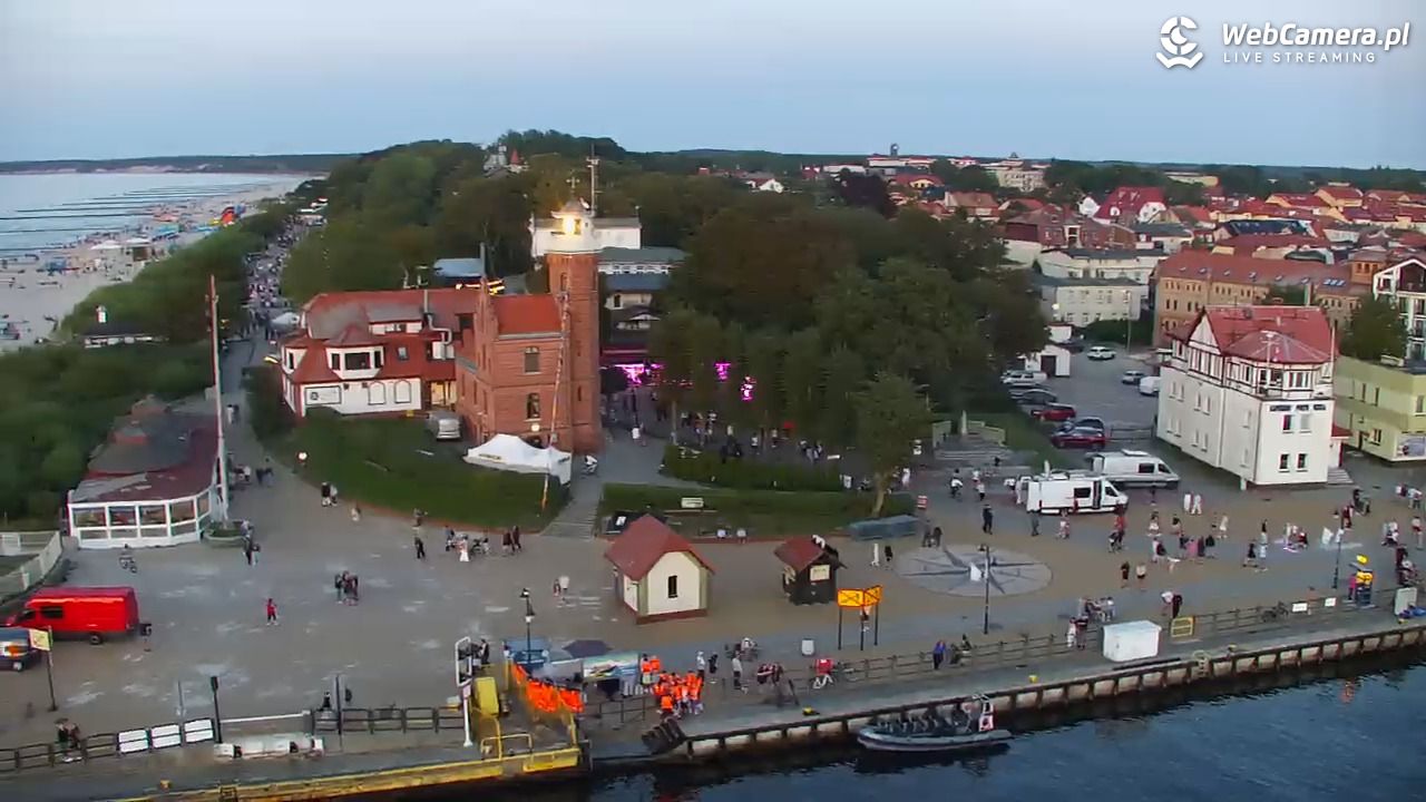 USTKA - widok z pylonu na plażę - 12 sierpień 2026, 20:34