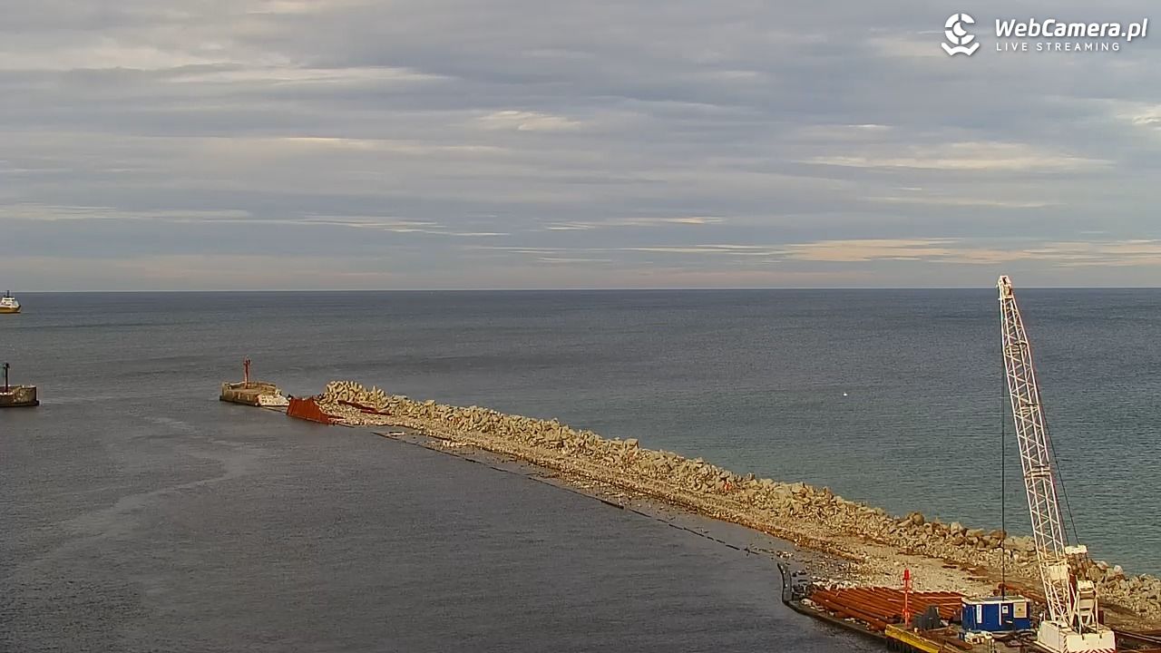 USTKA - widok z pylonu na plażę - 05 listopad 2025, 12:58
