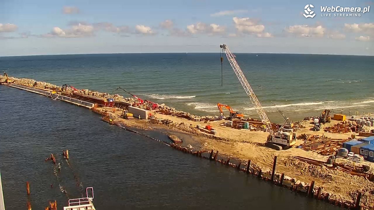 USTKA - widok z pylonu na plażę - 12 sierpień 2026, 11:02