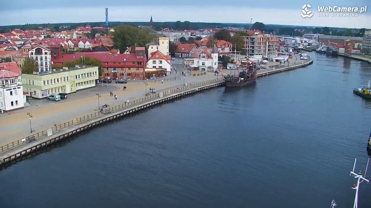 USTKA - widok z pylonu na plażę - 26 wresień 2026, 18:20
