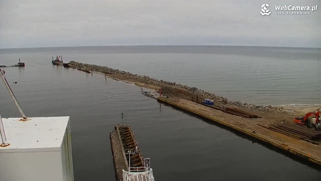 USTKA - widok z pylonu na plażę - 21 grudzień 2025, 10:47