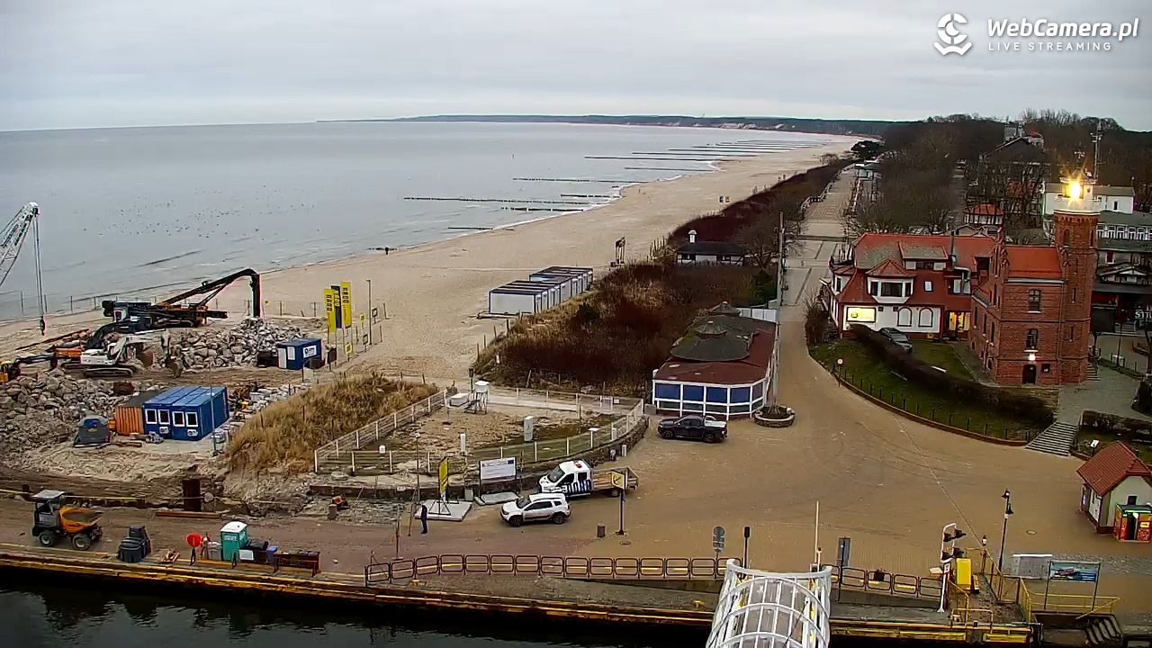 USTKA - widok z pylonu na plażę - 21 grudzień 2025, 08:11