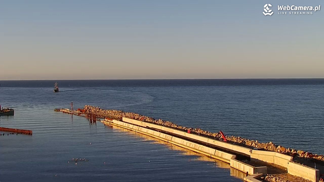 USTKA - widok z pylonu na plażę - 27 wresień 2026, 17:20